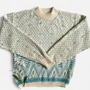 SOLDVintage 80s white & mint geometric sweaterSOLD